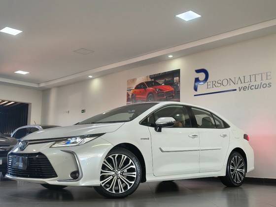 TOYOTA COROLLA 1.8 VVT-I HYBRID FLEX ALTIS PREMIUM CVT TOYOTA COROLLA 1.8 VVT-I HYBRID FLEX ALTIS PREMIUM CVT